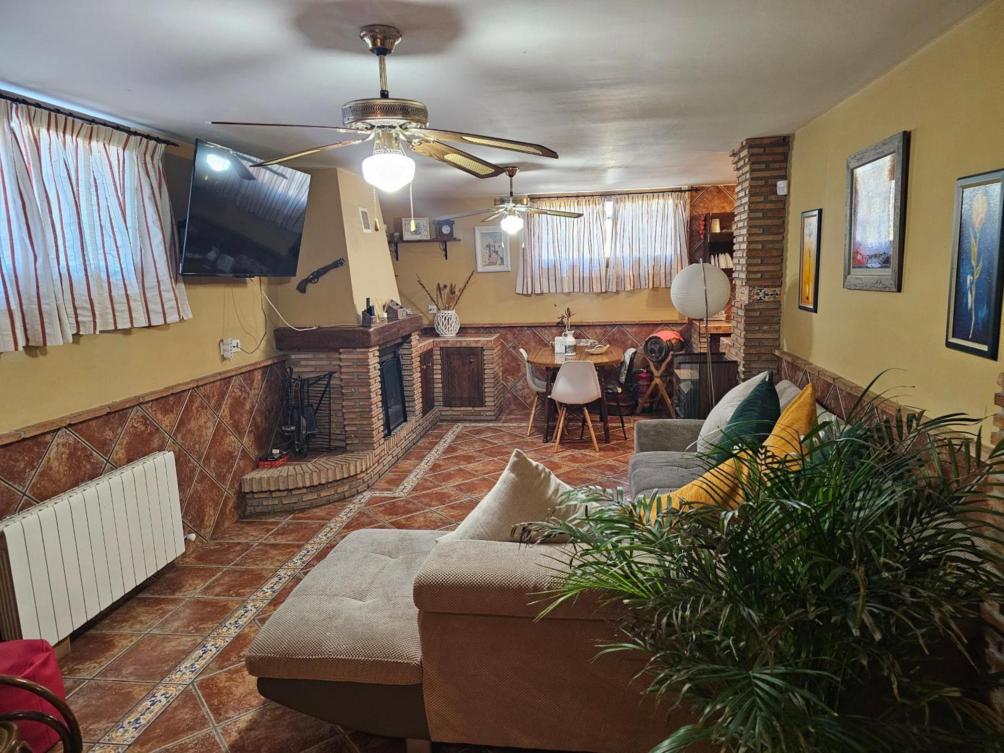 Apto-En El Bajo De La Casa-Estilo Rustico En Dilar Dílar Exterior foto