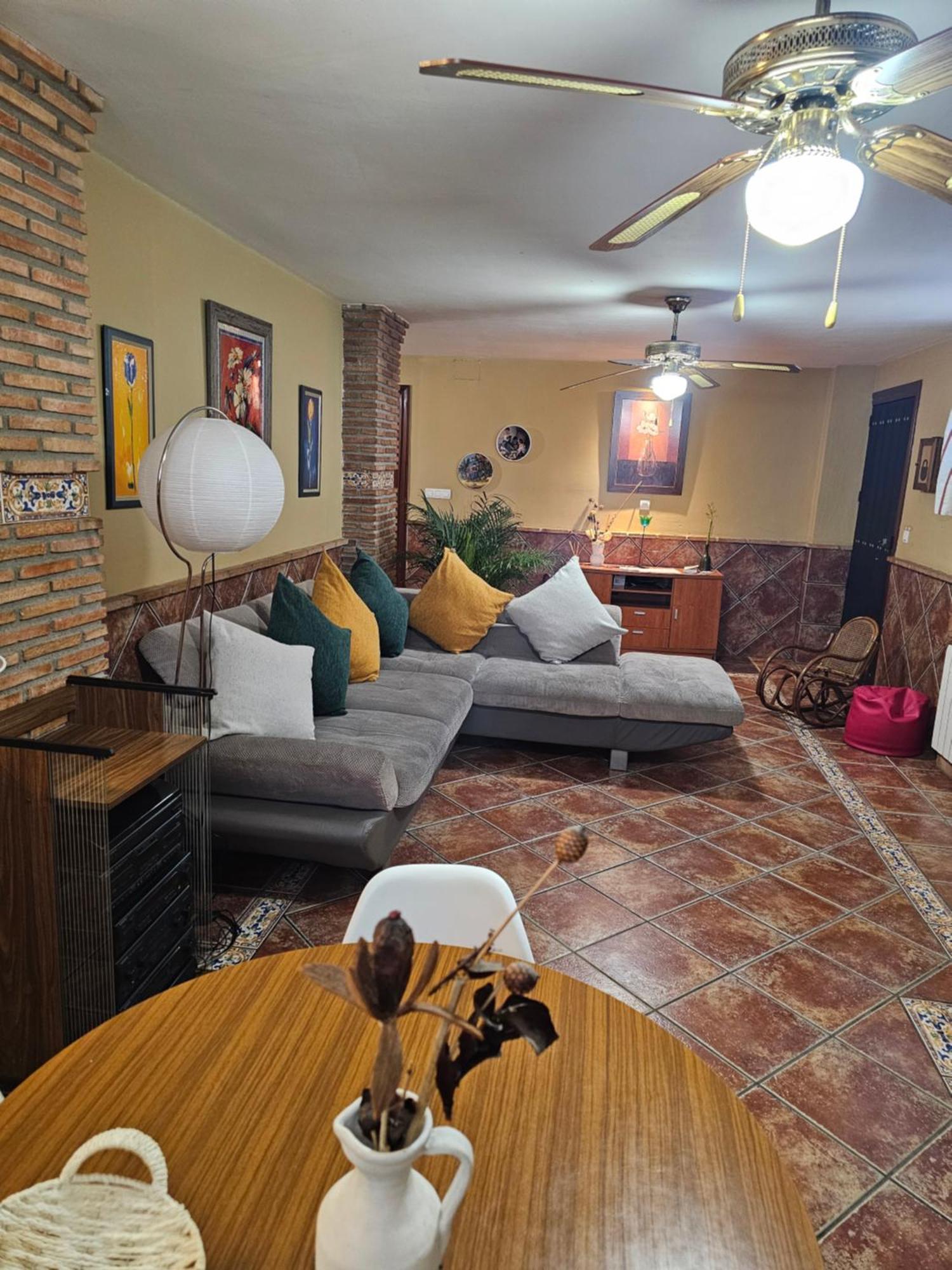 Apto-En El Bajo De La Casa-Estilo Rustico En Dilar Dílar Exterior foto